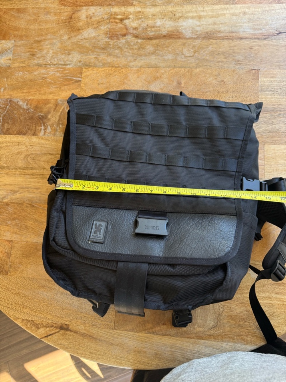 Chrome Industries messenger/backpack hybrid (Barragestyle) - Picture 4 of 11